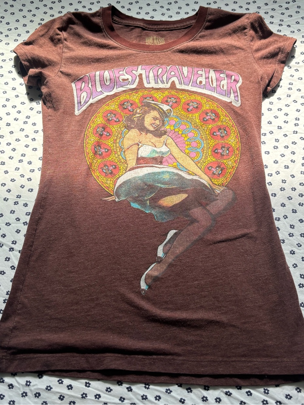 🎁Brown Graphic Tee - Blue Traveler sz:small